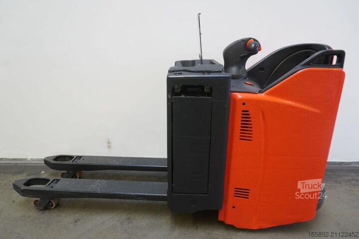 ηλεκτρικό παλετοφόρο με όρθιο χειριστή Linde T 25 SP 131