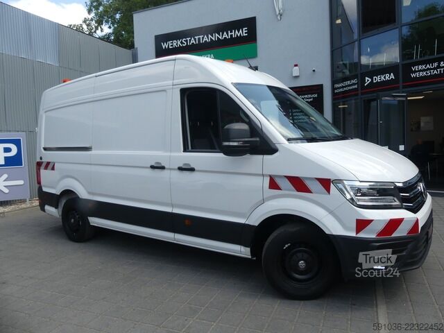 Duba panelată Volkswagen Crafter Kasten 35 MittellangHoch BOTT/LED/STHZ/AHK