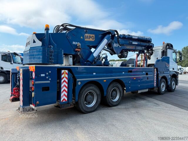 Kravas automašīnai uzstādīts celtnis MERCEDES-BENZ Arocs 4153 8x4 Crane / Grua MPG 220 TM7 Winch
