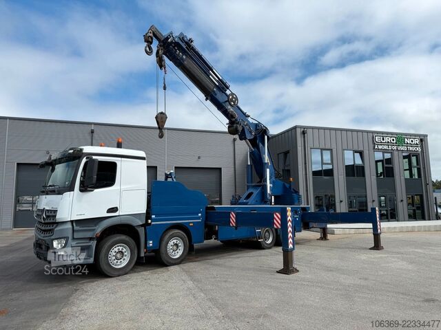 Kravas automašīnai uzstādīts celtnis MERCEDES-BENZ Arocs 4153 8x4 Crane / Grua MPG 220 TM7 Winch