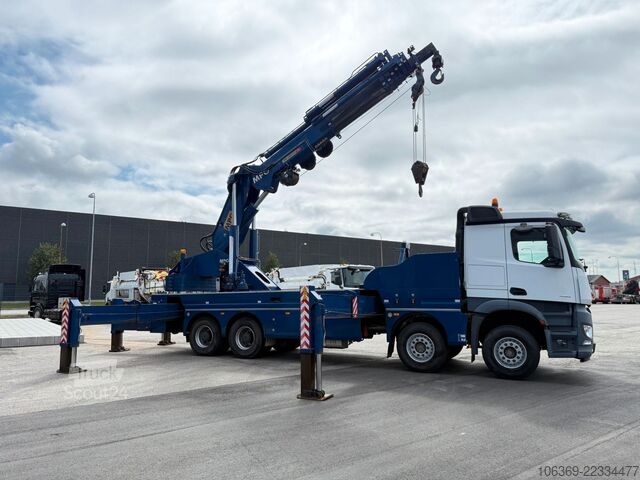 Kravas automašīnai uzstādīts celtnis MERCEDES-BENZ Arocs 4153 8x4 Crane / Grua MPG 220 TM7 Winch