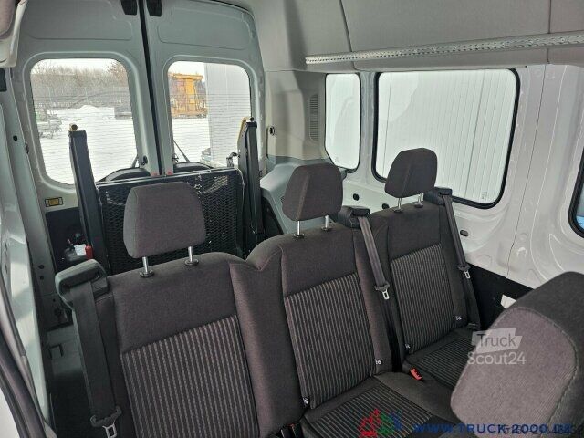 Minibus Ford 9 Sitzer el. Rollstuhl Rampe klappbar