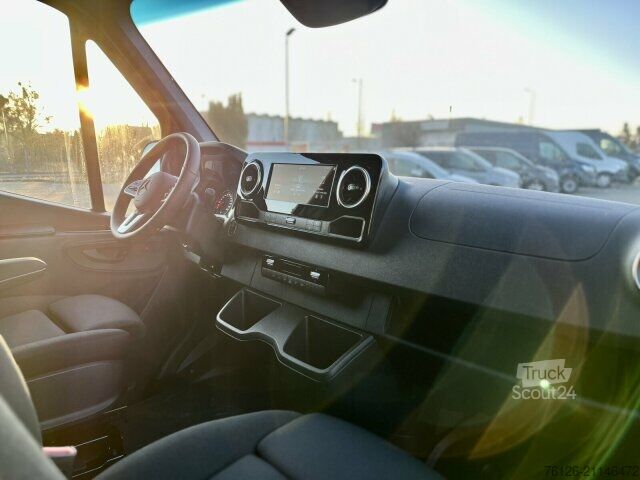 Panel van Mercedes-Benz Sprinter 419 CDI Superhoch 4x4 Allrad LED+NAVI+