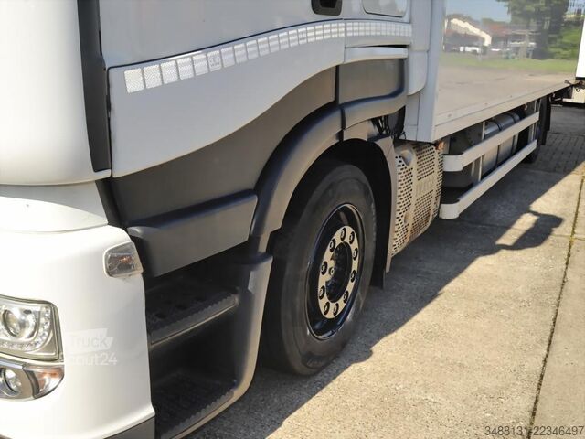 Autocamion cu caroserie tip cutie IVECO AS 190 S 48 FP GV Blumenkoffer Durchladesystem Volumen