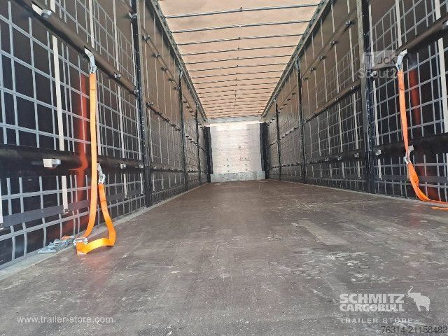 Otvorený náves s plachtou Schmitz Cargobull Curtainsider Standard