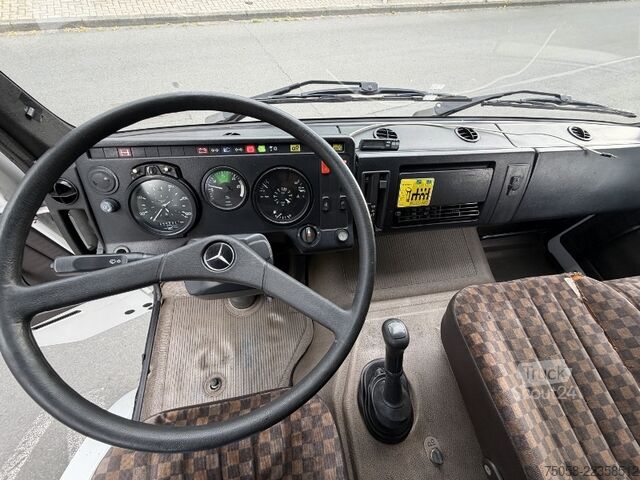 Camião de caixa fechada Mercedes-Benz SK 2425 - V8 - 240 TKm - 6x2