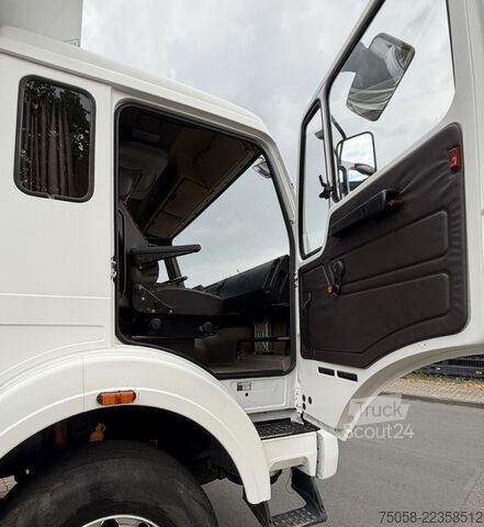Camião de caixa fechada Mercedes-Benz SK 2425 - V8 - 240 TKm - 6x2