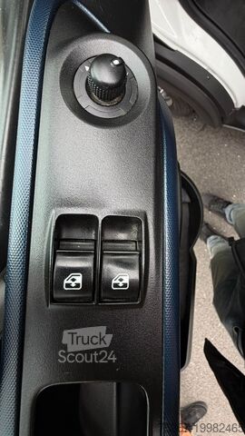 Šaldytuvo kėbulo furgonas IVECO Daily 50C16 HA8/P TKK