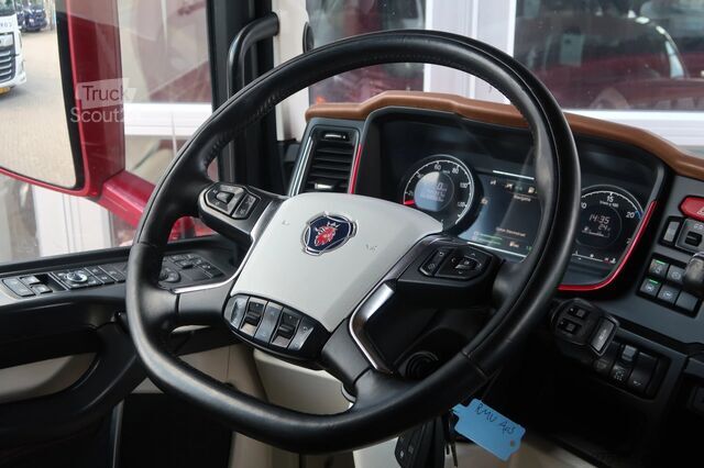 Standard-SZM Scania R580 V8 NGS RETARDER/ FULL AIR/ HYDRAULICS/ ACC