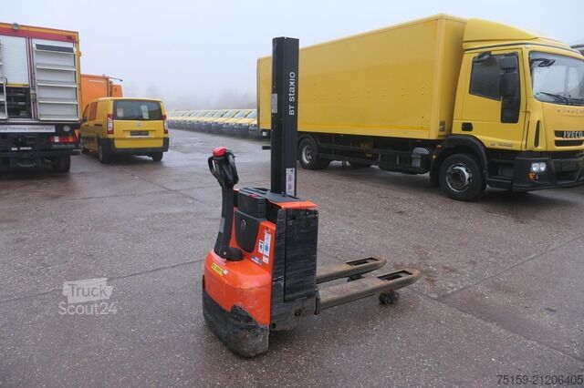 Hochhubwagen bt SWE 080L Batterie 40/2020