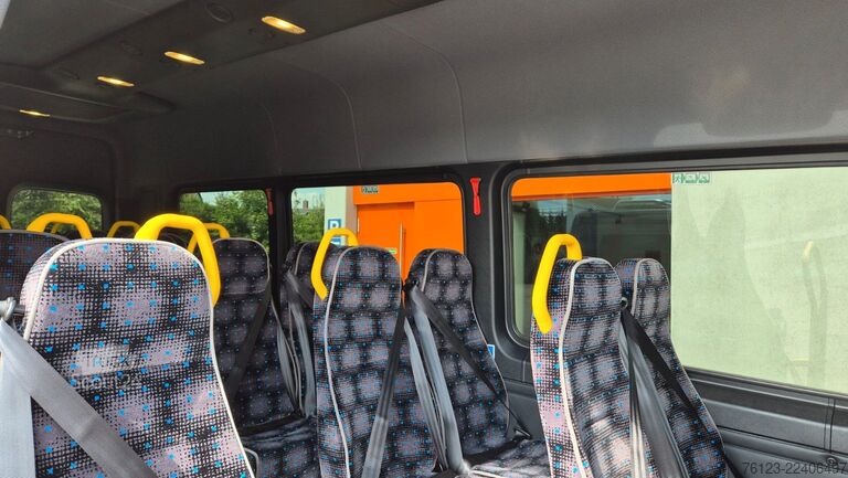 Kleinbus MERCEDES-BENZ 517Sprinter Lord Light 22 Sitzer Lagerfahrzeug S