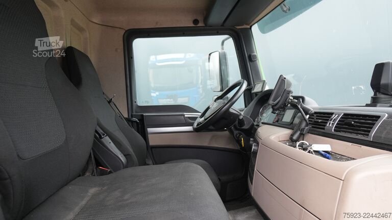 Važiuoklė su kabina Emoss 1824 electric chassis truck 188.300km