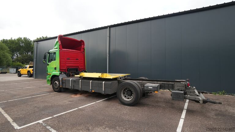 Važiuoklė su kabina Emoss 1824 electric chassis truck 188.300km