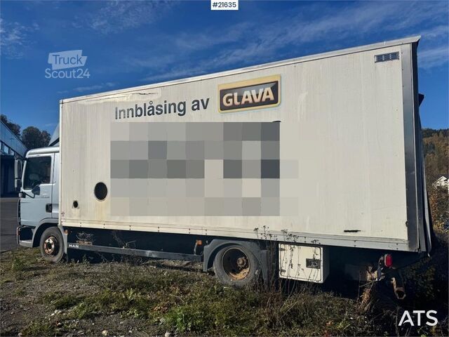Maleta MAN TGL 8.180 4x2 Box Truck.