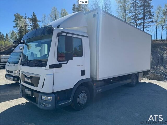 Koffer MAN TGL 8.220 4x2 box truck – 115,000 km – tail lift a