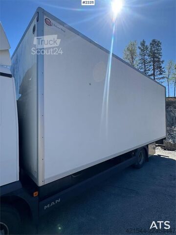 Koffer MAN TGL 8.220 4x2 box truck – 115,000 km – tail lift a