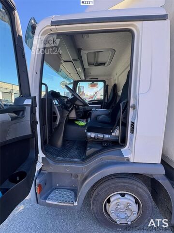 Koffer MAN TGL 8.220 4x2 box truck – 115,000 km – tail lift a