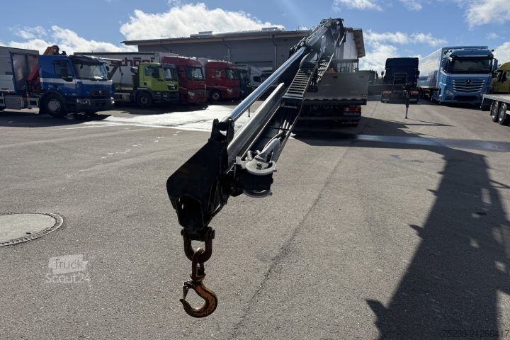 Grue montée sur camion Mercedes-Benz Econic 1828 4x2 PK16502 / Swiss-Vehicle