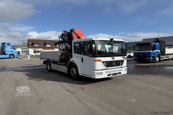 Grue montée sur camion Mercedes-Benz Econic 1828 4x2 PK16502 / Swiss-Vehicle