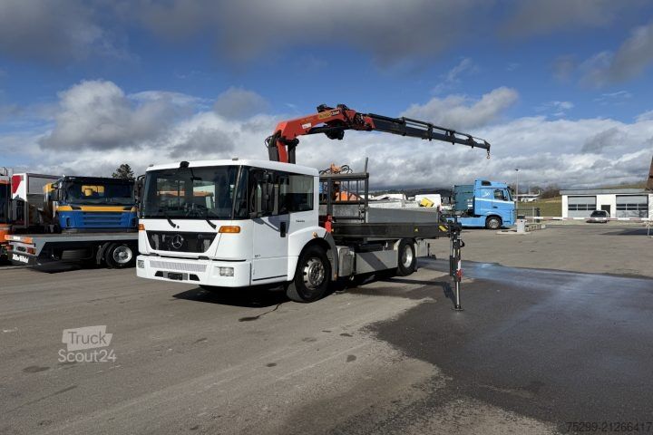 Grue montée sur camion Mercedes-Benz Econic 1828 4x2 PK16502 / Swiss-Vehicle
