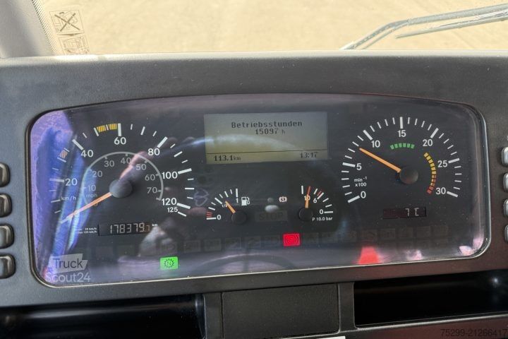 Grue montée sur camion Mercedes-Benz Econic 1828 4x2 PK16502 / Swiss-Vehicle