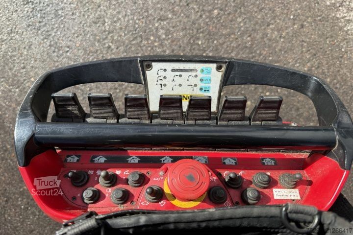 Grue montée sur camion Mercedes-Benz Econic 1828 4x2 PK16502 / Swiss-Vehicle