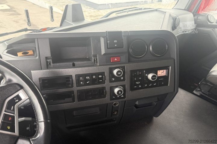 Platós teherautó ponyvával Renault T460 4x2 Plane/HB / Swiss-Vehicle