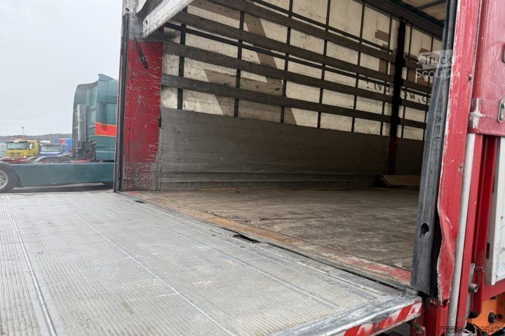 Platós teherautó ponyvával Renault T460 4x2 Plane/HB / Swiss-Vehicle