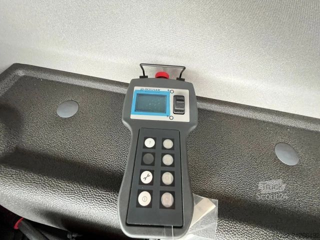 Holztransporter LKW MAN TGS 28.480 6x4-4 Kran EPSILON Q170L115 MULDE