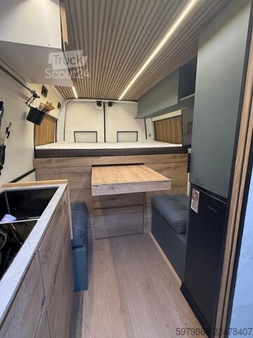 شاحنة تخييم (كامبر) renault master