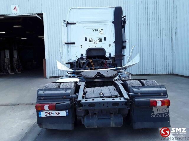 Standard tractor Mercedes Actros 1843