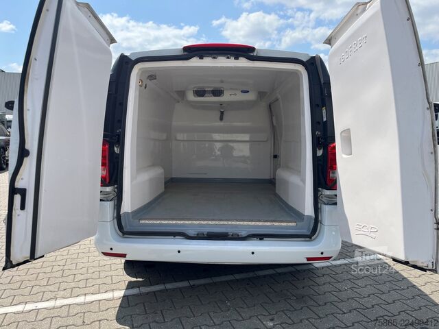 Stationwagen met hoog dak Mercedes-Benz Vito 116 CDI / L2H1 / Frigo / Gekoelde laadbak