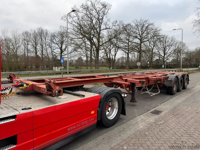 Transport de conteneurs HFR 3 ass cont. chassis