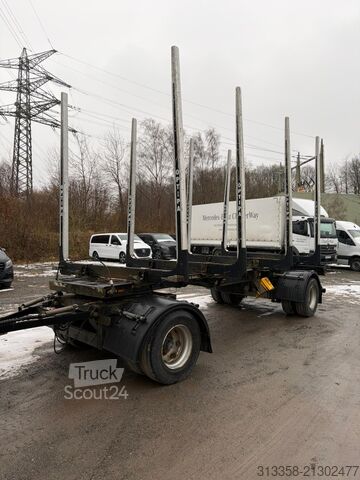 Transporte de madera MAN TGS 33.500