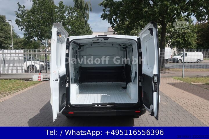 Varebil RENAULT Nr.B14 Trafic Kasten L1H1 2,8t 1.Hand / LED /ACC