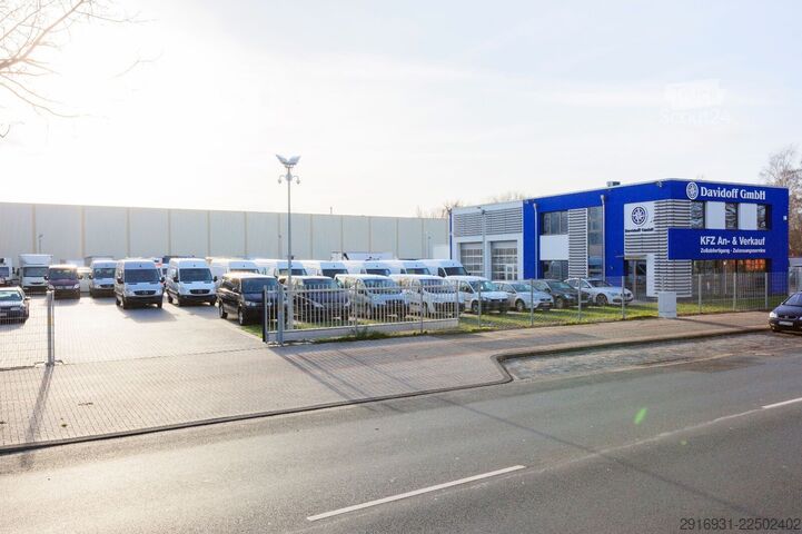 Varebil RENAULT Nr.B14 Trafic Kasten L1H1 2,8t 1.Hand / LED /ACC