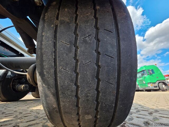 Keitimo kėbulo puspriekabė KRONE SD | Teleskop | 11.035mm -12.640mm
