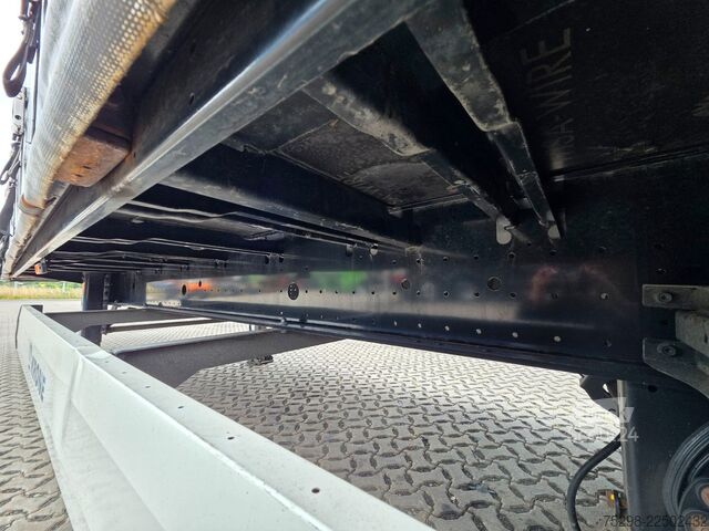 Semiremorcă deschisă cu prelată KRONE SD | Liftachse | Hubdach | EDSCHA | Mega