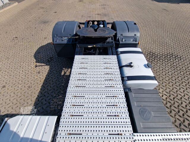 Trattore stradale standard MAN TGX 18.460 4X2 BLS / Retarder / PTO / Standklima