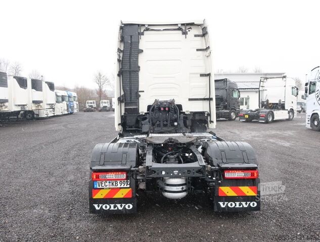 Standard SZM Volvo FH 500 Aero TC I-Save Retarder Alcoa Leder