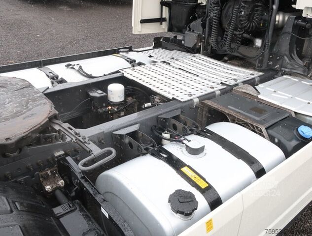 Standard SZM Volvo FH 500 Aero TC I-Save Retarder Alcoa Leder