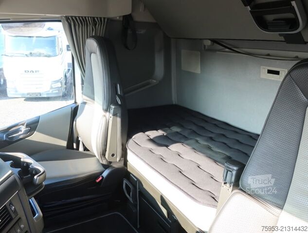 Standard SZM Volvo FH 500 Aero TC I-Save Retarder Alcoa Leder