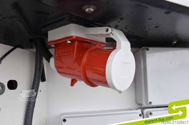 Semiremorcă frigorifică SCHMITZ CARGOBULL ThermoKing SLXi300 Doppelstock FP60 MIETE