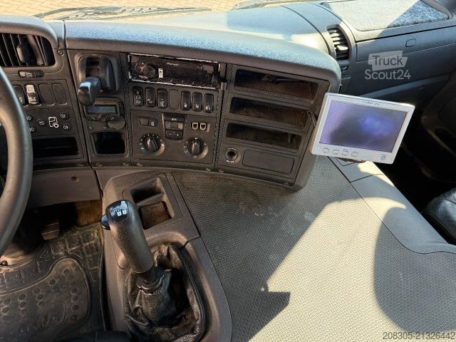 Châssis de camion SCANIA P420 P 420 CB8X2/4 HNA Manual gearbox / Euro5 /