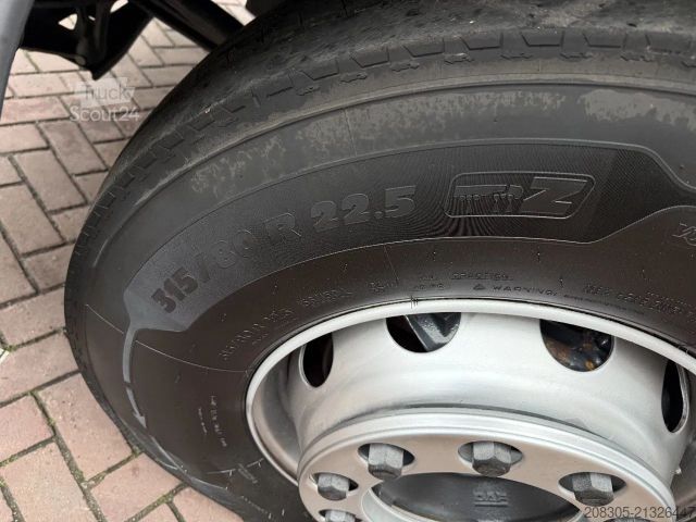 Standaard trekker DAF XF 450 XF450 4X2 Spacecab / Euro6 D / only 467tk