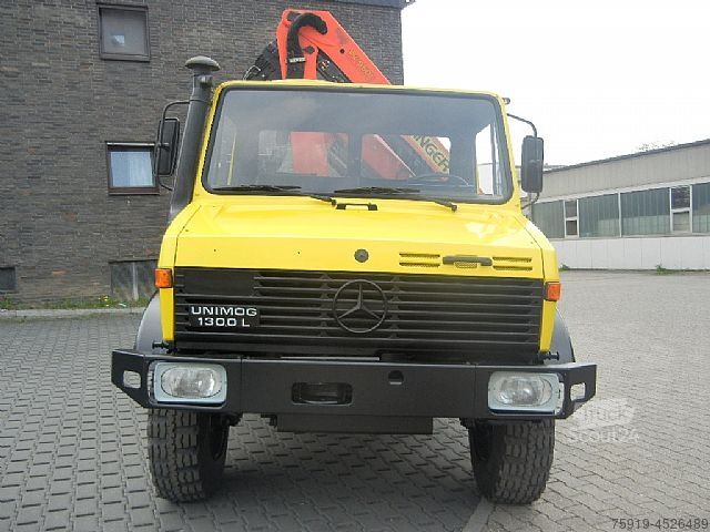 Otros Mercedes-Benz UNIMOG 1300L mit großem Kran + Funkfernsteuerung