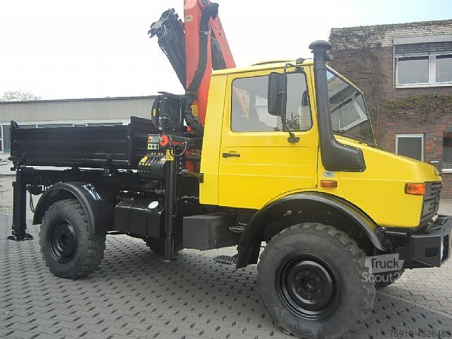 Otros Mercedes-Benz UNIMOG 1300L mit großem Kran + Funkfernsteuerung