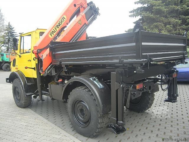 Otros Mercedes-Benz UNIMOG 1300L mit großem Kran + Funkfernsteuerung