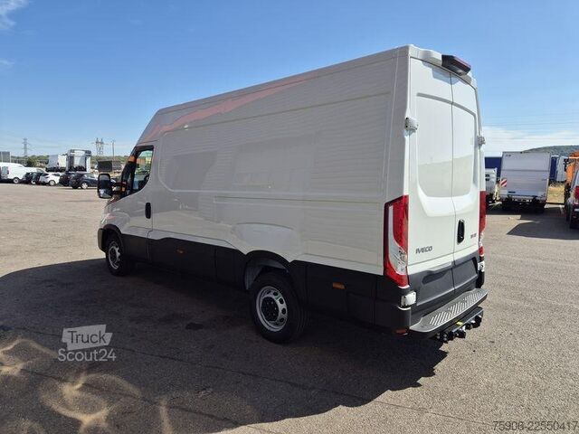 Varebil Iveco Daily