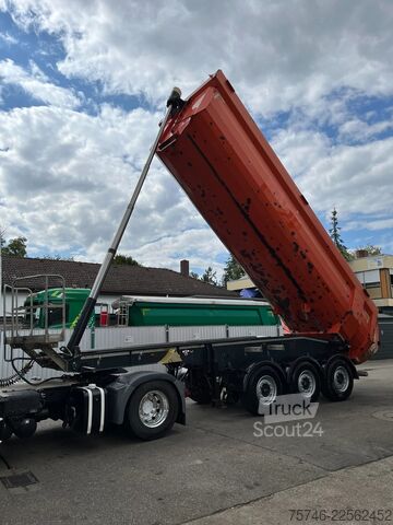 Tipper Schwarzmüller 3-Achs HARDOX SANH*24 m³*2 x LIFTACHSE!